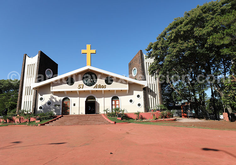 Cathédrale San Blas, Ciudad del Este Cathédrale San Blas, Ciudad del Este